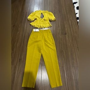 Zara high waisted blogger mustard pants with Milky Way top